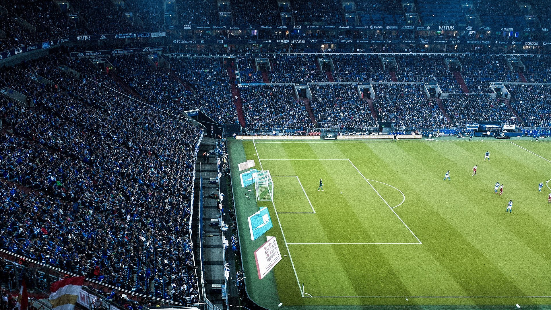 巴萨短传渗透展现技术流风采，巴萨传控